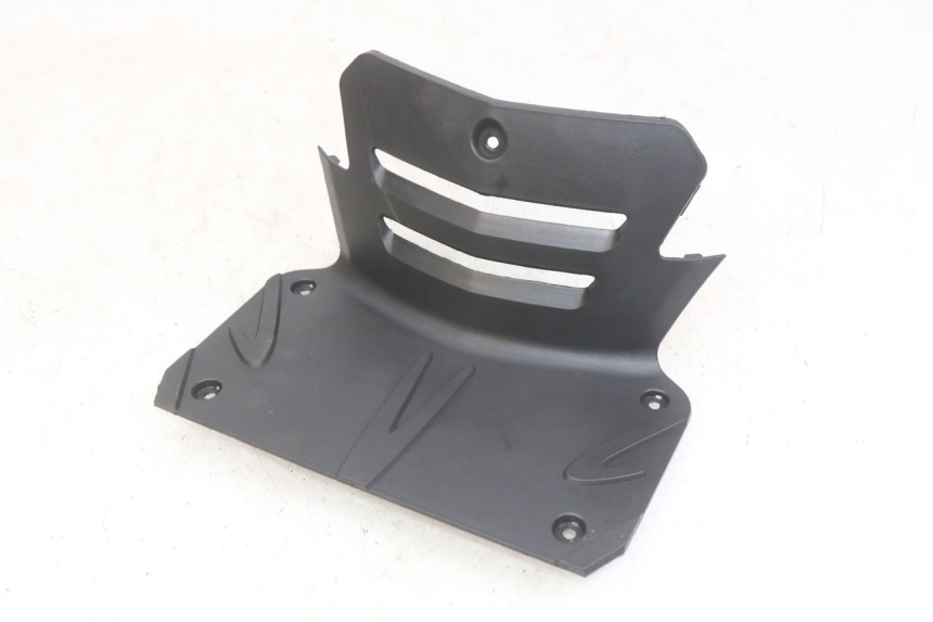 photo de COPERCHIO BATTERIA PEUGEOT TWEET 125 (2018 - 2021)