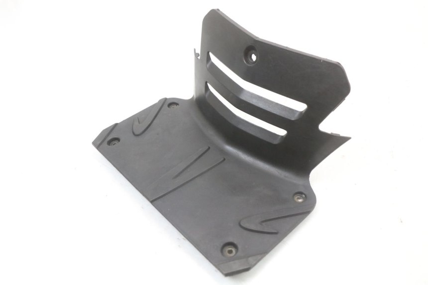 photo de COPERCHIO BATTERIA PEUGEOT TWEET 125 (2018 - 2021)