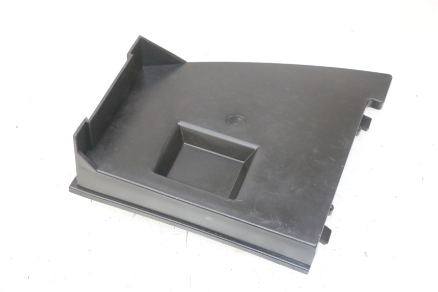 photo de BATTERIA COPERCHIO YAMAHA WHY 50 (1998 - 2000)