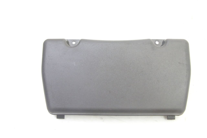 photo de COPERCHIO BATTERIA PIAGGIO XEVO - X EVO 125 (2007 - 2016)