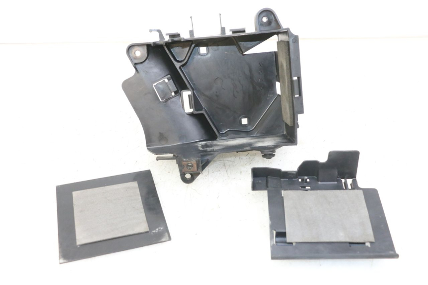 photo de BATTERIA COPERCHIO YAMAHA XVS DRAG STAR DRAGSTAR 650 (1997 - 2007)