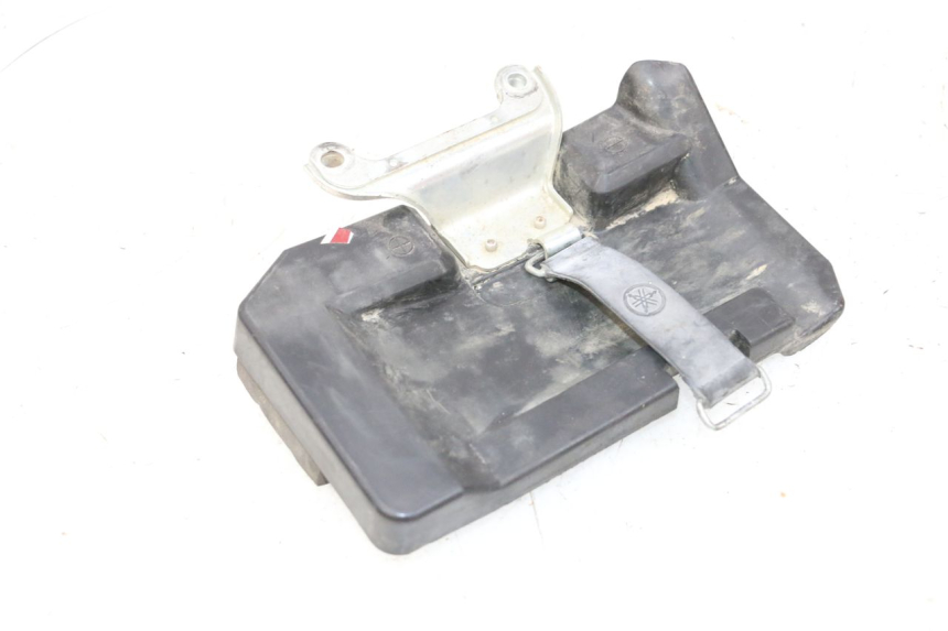 photo de BATTERIA COPERCHIO YAMAHA YFM R RAPTOR 250 (2008 - 2014) - Altra angolazione