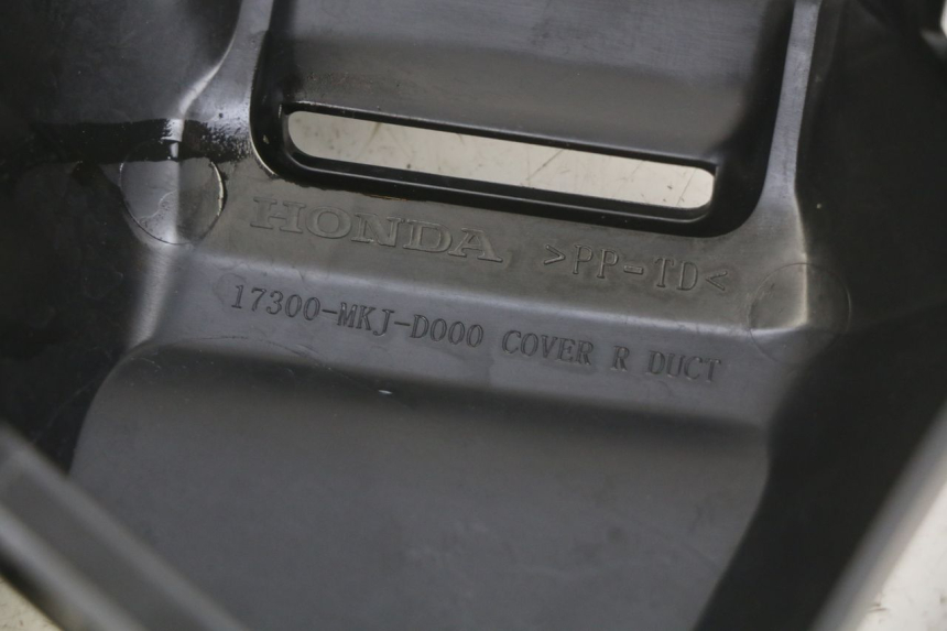 photo de CACHE FILTRO ARIA HONDA CB R 1000 (2018 - 2023)