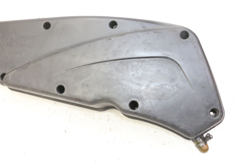 photo de SCATOLA COPERCHIO PEUGEOT SATELIS 125 (2013 - 2018)