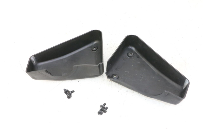 photo de Tappo scatola dell'aria YAMAHA FZS FAZER 600 (2001 - 2003)