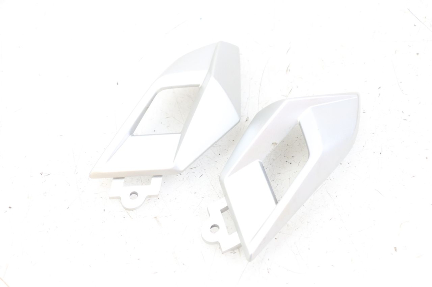 photo de CACHE TELAIO LATERALE YAMAHA AEROX 2T 50 (2013 - 2017)