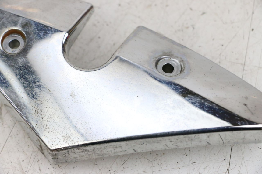 photo de COPERCHIO TELAIO LATERALE DESTRO HYOSUNG GV AQUILA 125 (2000 - 2004)