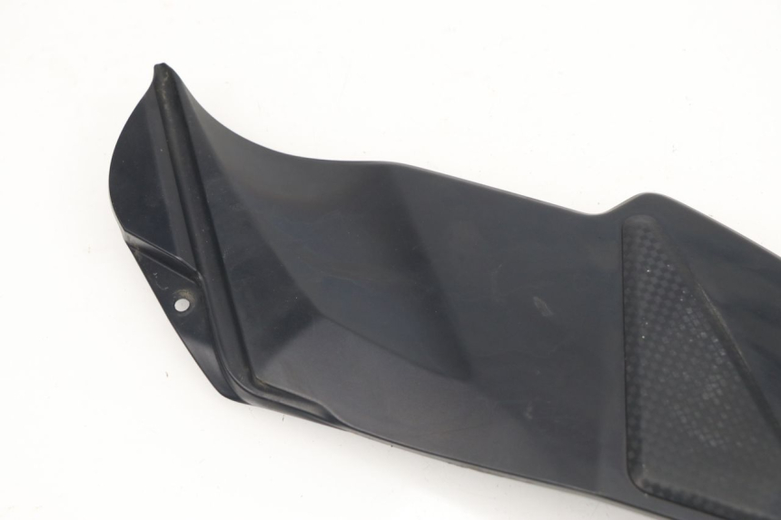 photo de TELAIO CARENA DESTRA SUZUKI GSR 750 (2011 - 2017)