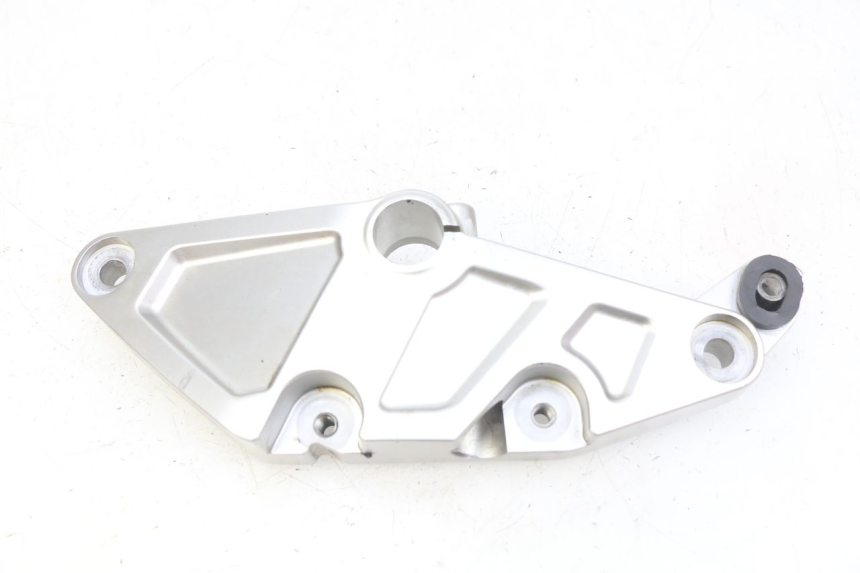photo de CACHE TELAIO LATERALE DESTRO HONDA CB R 1000 (2018 - 2023)