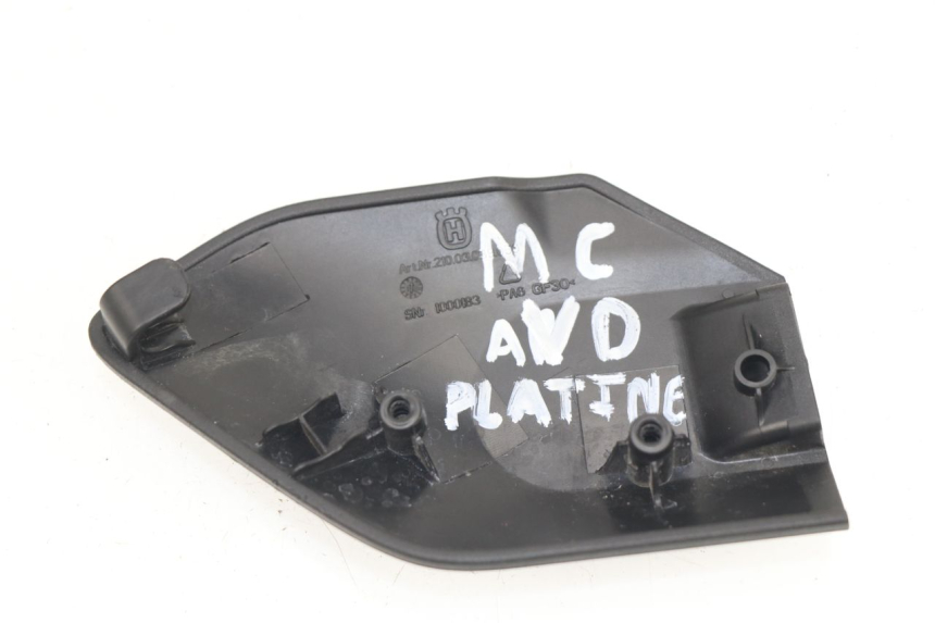 photo de COPERCHIO TELAIO LATERALE DESTRO HUSQVARNA SVARTPILEN 701 690 (2019 - 2020)