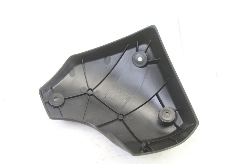 photo de CACHE TELAIO LATERALE DESTRO PEUGEOT KISBEE 4T 50 (2018 - 2022)