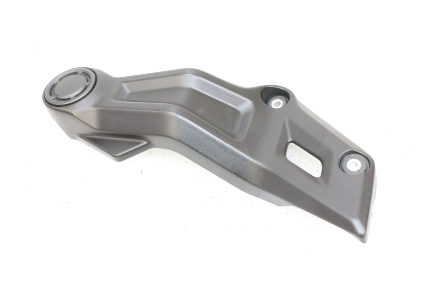 photo de TELAIO CARENA DESTRA YAMAHA MT-07 MT07 ABS 700 (2018 - 2020) - Primo piano tecnico