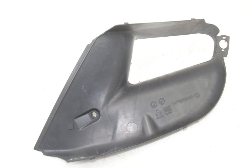 photo de TELAIO CARENA DESTRA PEUGEOT SATELIS COMPRESSOR K15 125 (2006 - 2009)