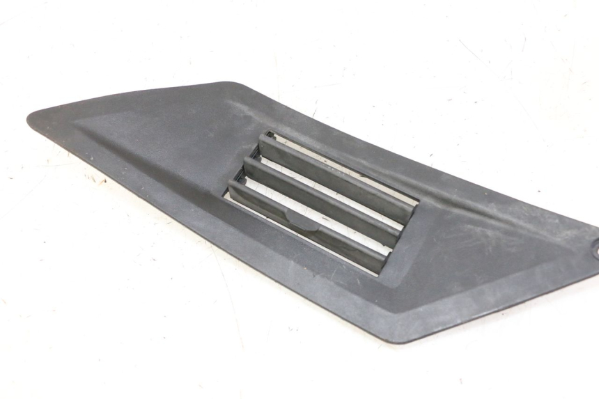 photo de CACHE TELAIO LATERALE DESTRO GILERA RUNNER SP 50 (2009 - 2017)