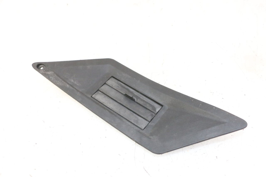 photo de CACHE TELAIO LATERALE DESTRO GILERA RUNNER SP 50 (2009 - 2017)