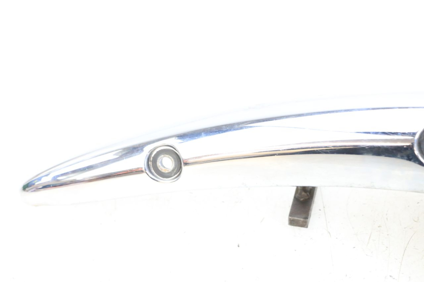 photo de COPERCHIO TELAIO LATERALE DESTRO SUZUKI VL INTRUDER 125 (2004 - 2007)