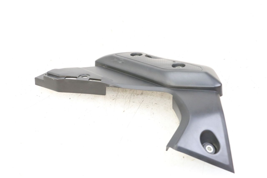 photo de TELAIO CARENA DESTRA YAMAHA XJ6 ABS 600 (2008 - 2016)