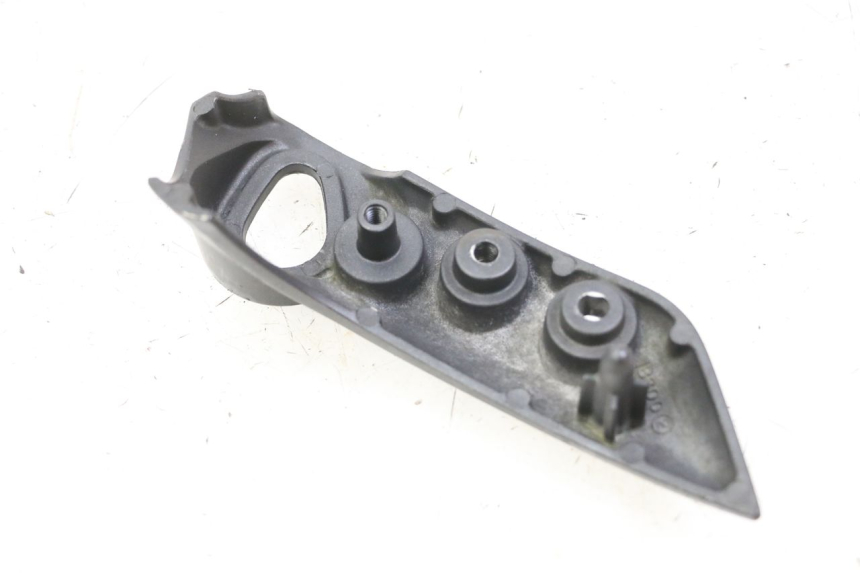 photo de TELAIO CARENA DESTRA YAMAHA FZ6 FAZER S2 600 (2007 - 2011)