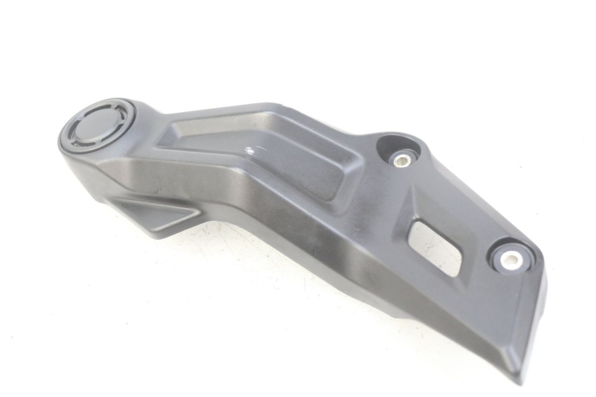 photo de CACHE TELAIO LATERALE DESTRO YAMAHA MT-07 MT07 700 (2018 - 2020)
