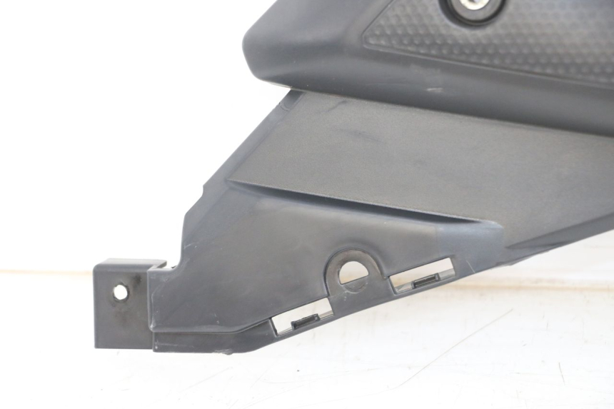 photo de TELAIO CARENA DESTRA YAMAHA XJ6 ABS 600 (2008 - 2016)