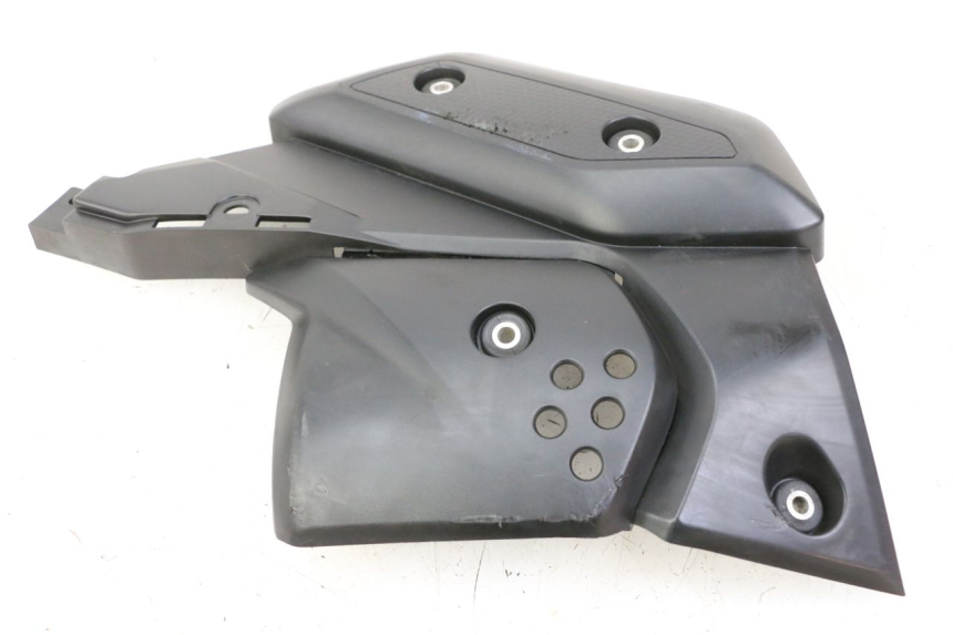 photo de TELAIO CARENA DESTRA YAMAHA XJ6 ABS 600 (2008 - 2016)