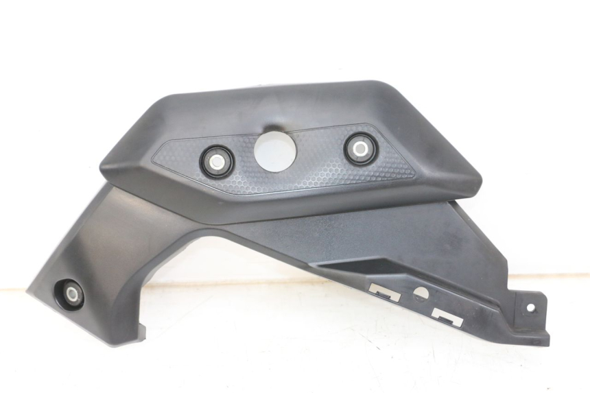 photo de TELAIO CARENA SINISTRA YAMAHA XJ6 ABS 600 (2008 - 2016)