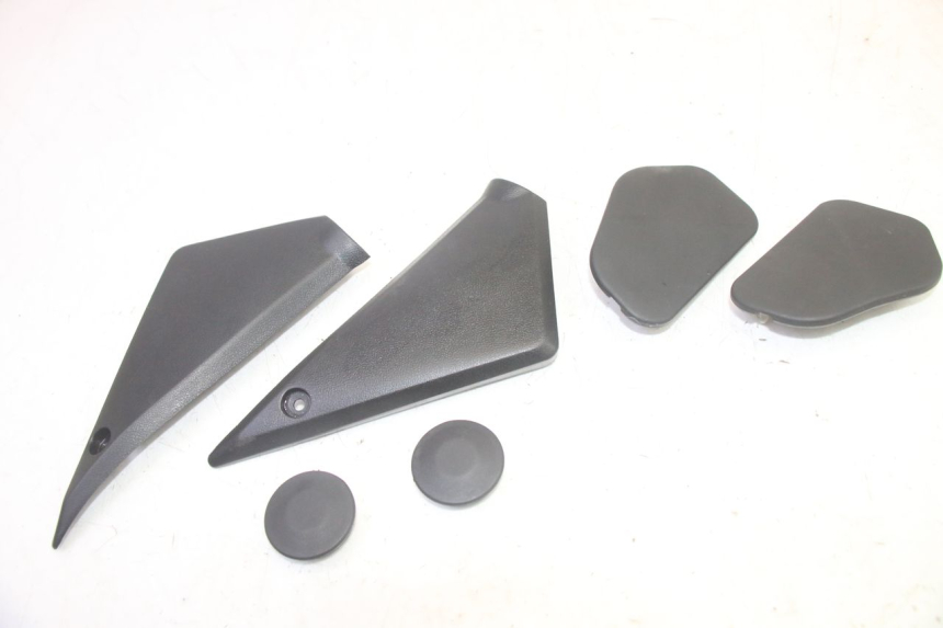 photo de TELAIO CARENA SUZUKI GSF N BANDIT 600 (1996 - 1999) - Vista principale