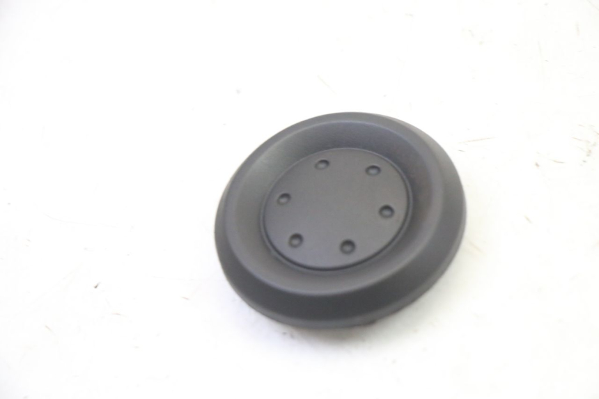photo de CACHE TELAIO LATERALE SUZUKI GSR 750 (2011 - 2017)