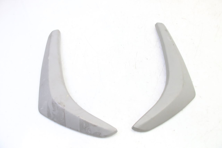 photo de Telaio laterale di copertura PIAGGIO LIBERTY 4T 50 (2009 - 2015)