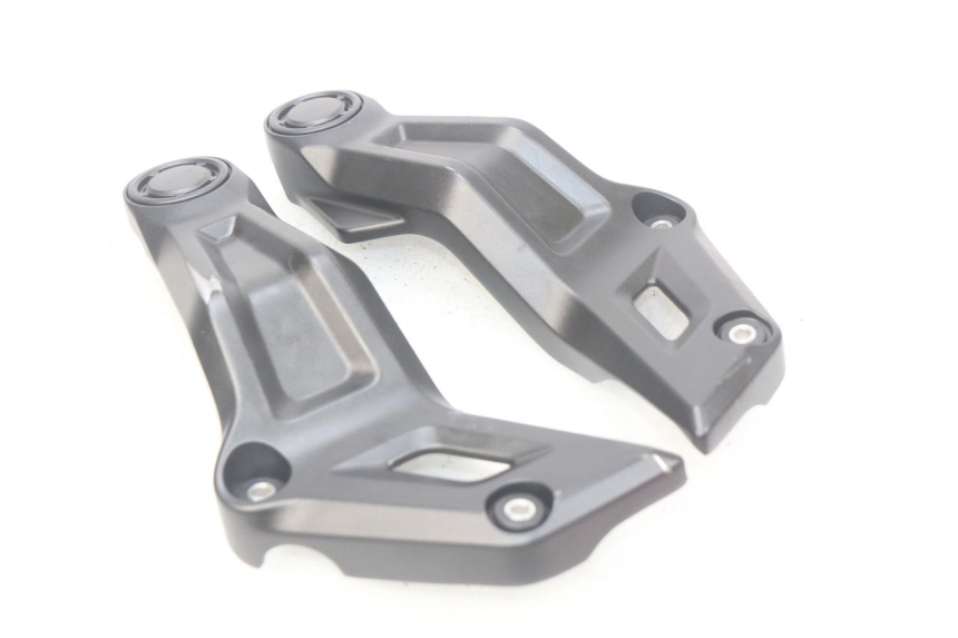 photo de CACHE TELAIO LATERALE YAMAHA MT-07 MT07 ABS 700 (2014 - 2017)