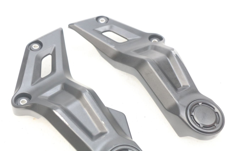 photo de CACHE TELAIO LATERALE YAMAHA MT-07 MT07 ABS 700 (2014 - 2017)