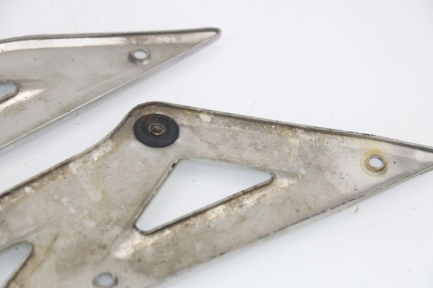 photo de Telaio laterale di copertura SUZUKI GSX F GSXF 750 (1988 - 1998)