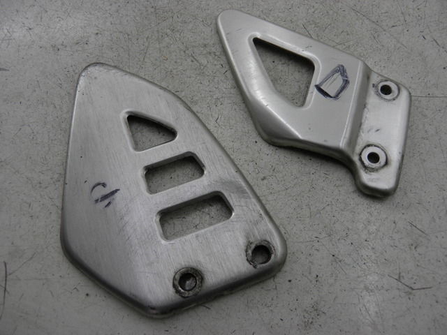 photo de Telaio laterale di copertura SUZUKI SV S 650 (1999 - 2002)