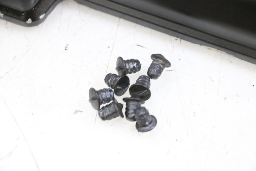 photo de CARTER TESTATA MV AGUSTA BRUTALE R WALLY 910 (2008 - 2008) - Altra vista dell'articolo