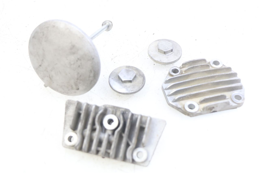 photo de COPERCHIO VALVOLE YCF PILOT 125