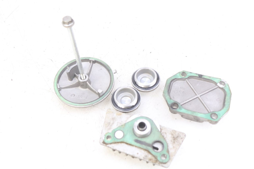 photo de COPERCHIO VALVOLE YCF PILOT 125