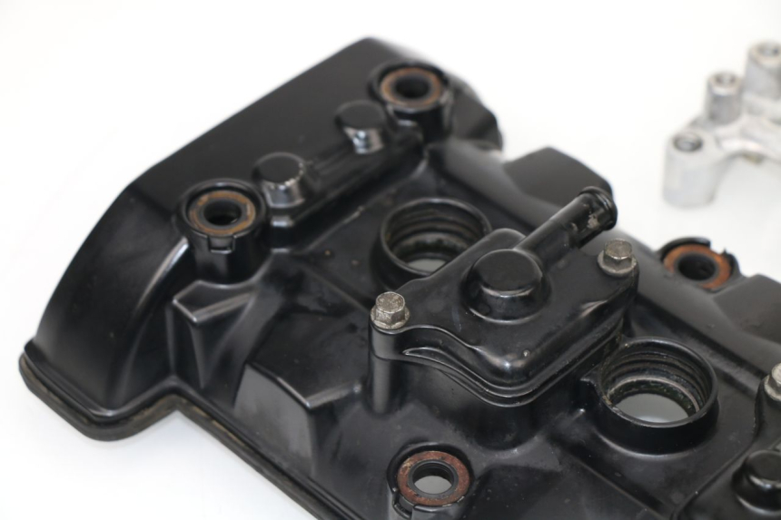 photo de COPERCHIO VALVOLE TRIUMPH STREET TRIPLE 675 (2007 - 2012)