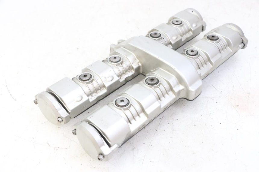 photo de COPERCHIO VALVOLE YAMAHA FZS FAZER 600 (2001 - 2003)