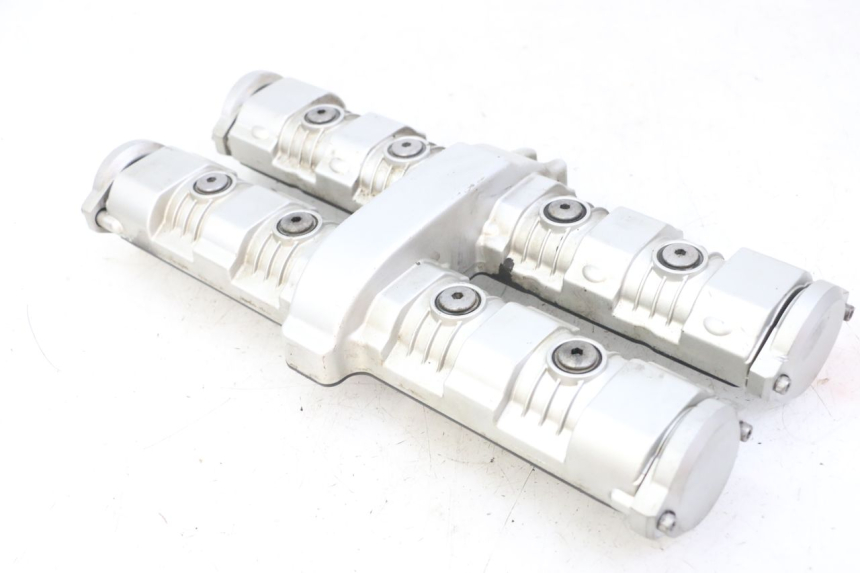 photo de COPERCHIO VALVOLE YAMAHA FZS FAZER 600 (2001 - 2003)