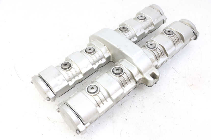 photo de COPERCHIO VALVOLE YAMAHA FZS FAZER 600 (2001 - 2003)