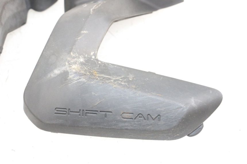 photo de COPERCHIO CILINDRO BMW R GS 1250 (2021 - 2024) - Caratteristiche distintive