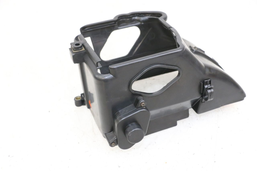 photo de COPERCHIO CILINDRO BEELINE VELOCE 4T 50 (2011 - 2020)