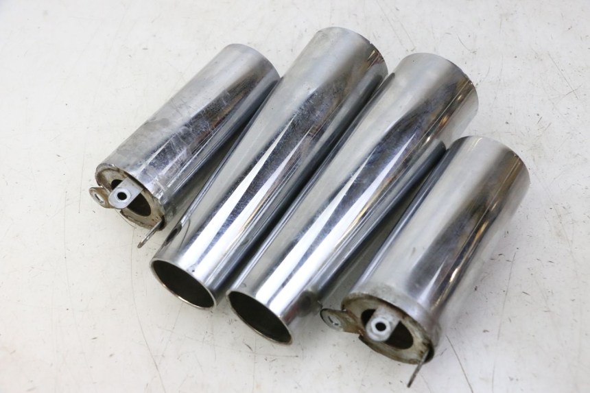 photo de CARENA FORCELLA  HYOSUNG GV AQUILA 125 (2000 - 2004) - Caratteristiche distintive