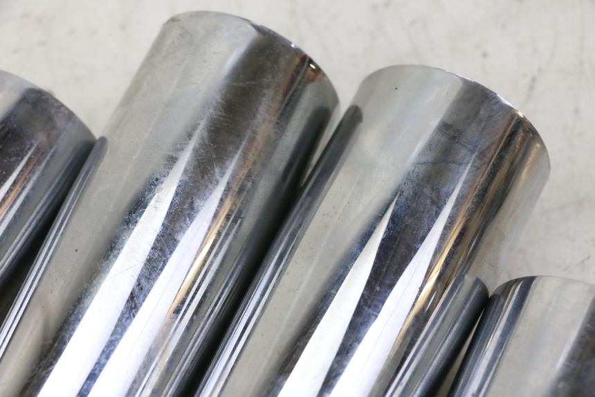 photo de CARENA FORCELLA  HYOSUNG GV AQUILA 125 (2000 - 2004) - Ricambio usato controllato