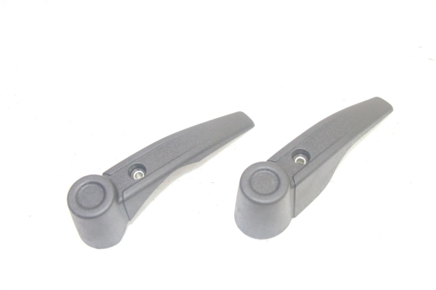 photo de CARENA FORCELLA  PIAGGIO MP3 HPE 350 (2018 - 2020) - Dettaglio del componente