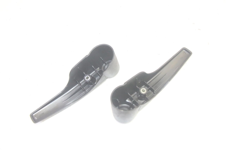 photo de CARENA FORCELLA  PIAGGIO MP3 HPE 350 (2018 - 2020) - Zoom sullo stato d'uso