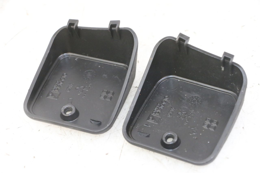 photo de COPERCHIO SERBATOIO PRINCIPALE PIAGGIO MP3 LT 400 (2007 - 2012)