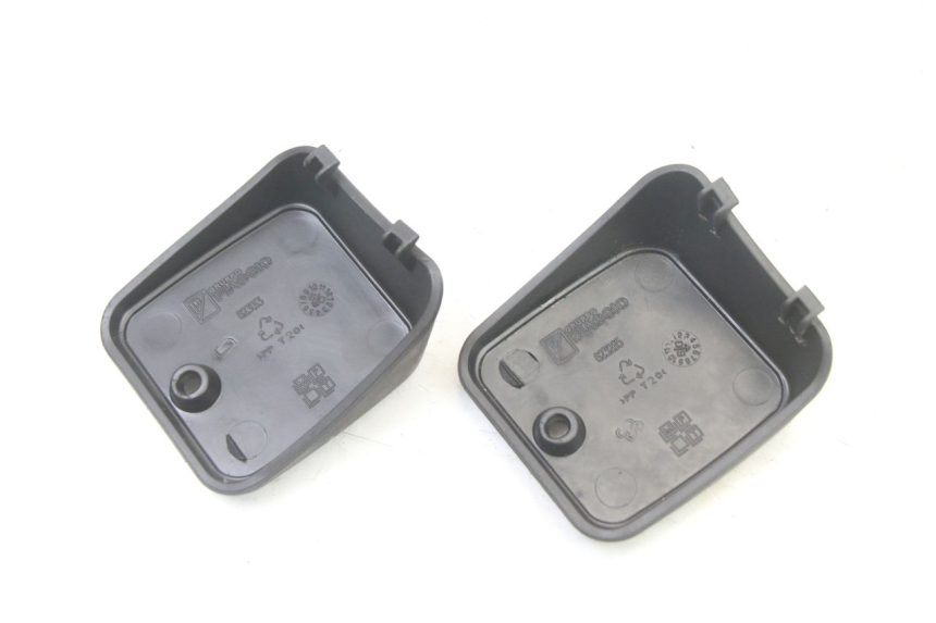 photo de COPERCHIO SERBATOIO PRINCIPALE PIAGGIO MP3 LT 400 (2007 - 2012)
