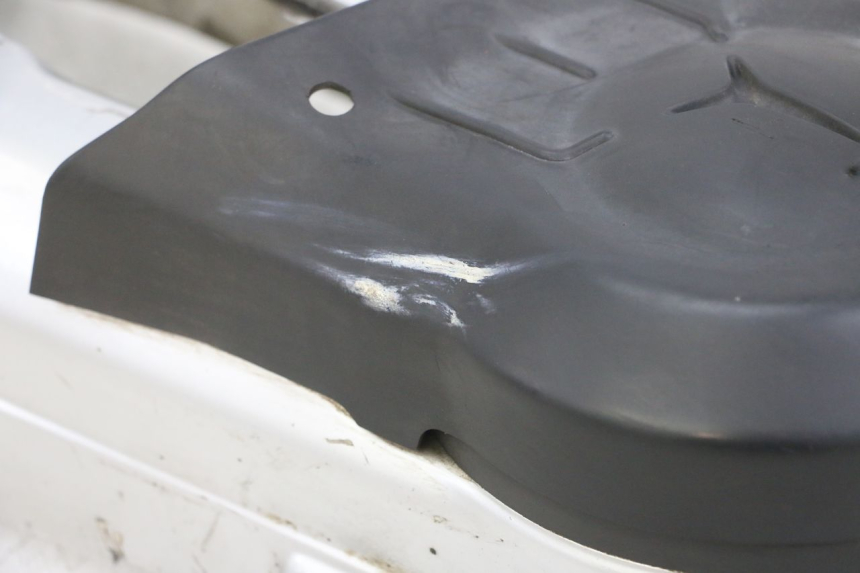 photo de PROTEZIONE MOTORE PIAGGIO MP3 LT 400 (2007 - 2012)