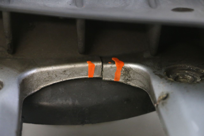photo de PROTEZIONE MOTORE PIAGGIO MP3 LT 400 (2007 - 2012)